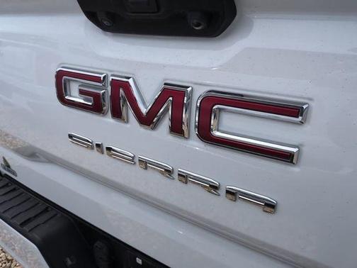 Summit White 2024 GMC Sierra 1500 Elevation