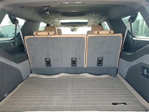 2023 Cadillac Escalade ESV Premium Luxury