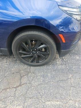 Blue Glow Metallic 2023 Chevrolet Equinox LS
