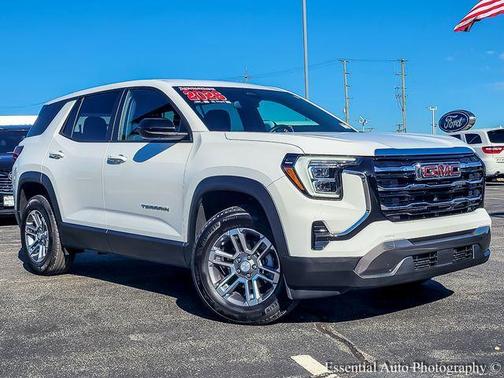 Summit White 2026 GMC Terrain Elevation