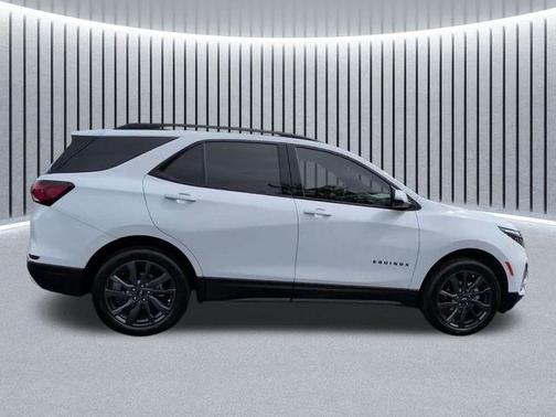 Summit White 2024 Chevrolet Equinox RS