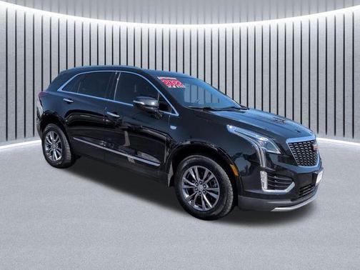 Stellar Black Metallic 2022 Cadillac XT5 Premium Luxury