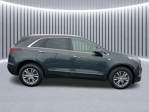 Wilder Metallic 2023 Cadillac XT5 Premium Luxury