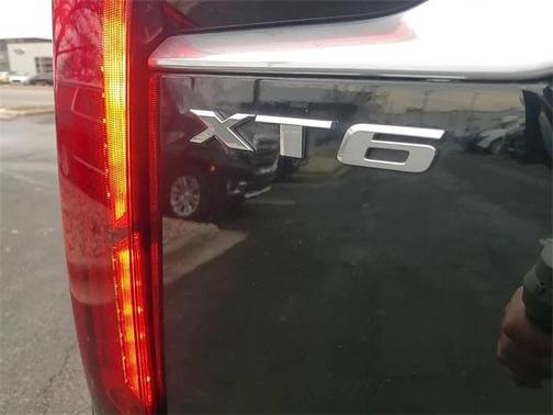 2023 Cadillac XT6 Premium Luxury AWD