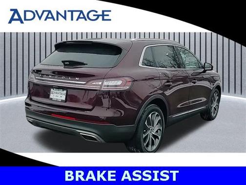 2022 Lincoln Nautilus Reserve