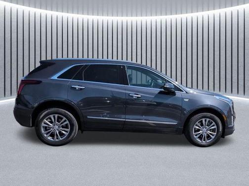 Wilder Metallic 2023 Cadillac XT5 Premium Luxury