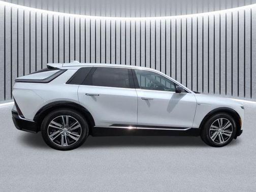 Crystal White Tri-Coat 2024 Cadillac LYRIQ Luxury