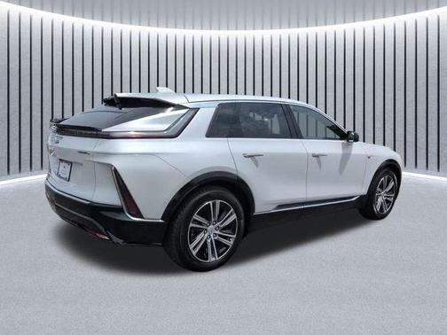 Crystal White Tri-Coat 2024 Cadillac LYRIQ Luxury
