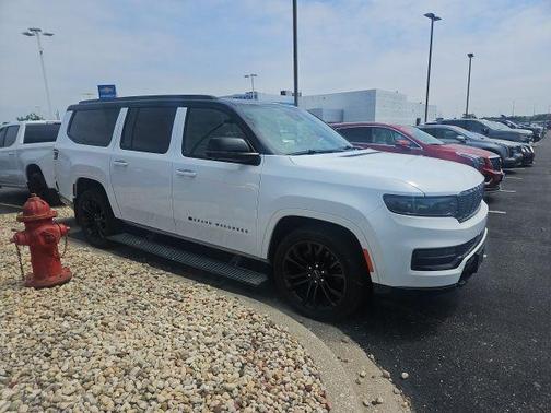 Bright White Clearcoat 2023 Jeep Grand Wagoneer L Series III