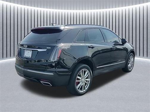 2022 Cadillac XT5 Sport