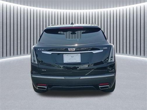 2022 Cadillac XT5 Sport