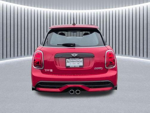 Chili Pepper Red 2024 MINI Hardtop Cooper S