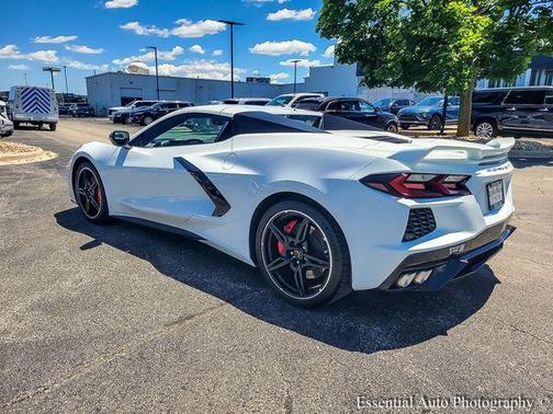 Arctic White 2021 Chevrolet Corvette Stingray w/3LT
