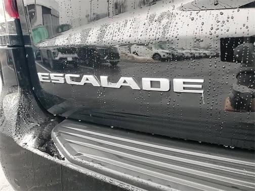 2022 Cadillac Escalade Sport