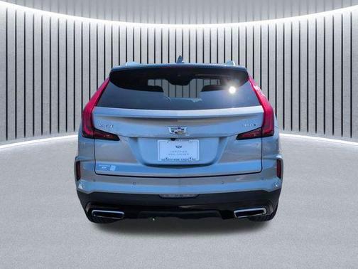 Silver Metallic 2025 Cadillac XT4 Premium Luxury