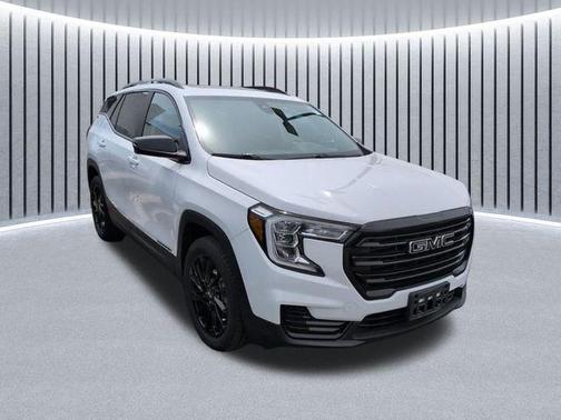 Summit White 2023 GMC Terrain SLE