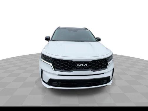 Glacial White Pearl 2023 Kia Sorento SX