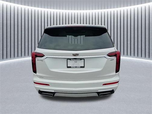 2022 Cadillac XT6 Premium Luxury AWD