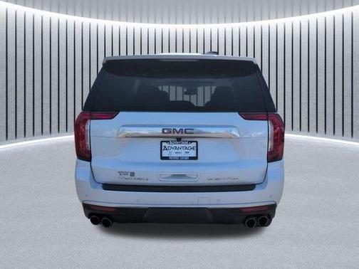 White Frost Tri-Coat 2024 GMC Yukon Denali