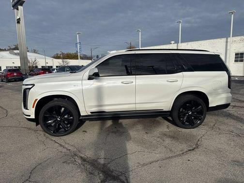 Crystal White Tri-Coat 2025 Cadillac Escalade Sport Platinum