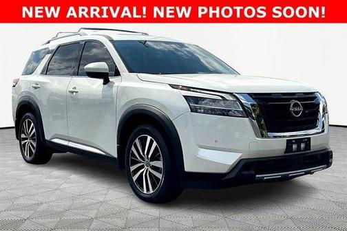 2024 Nissan Pathfinder Platinum