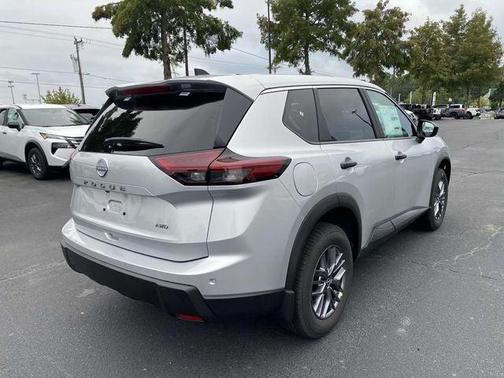 2025 Nissan Rogue S