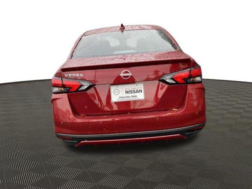 2025 Nissan Versa 1.6 SR