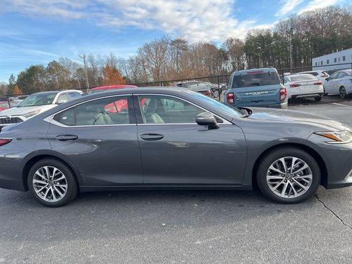 2023 Lexus ES 350 Base