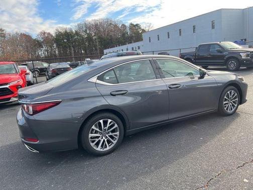 2023 Lexus ES 350 Base