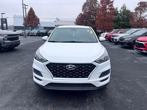 2021 Hyundai TUCSON SE