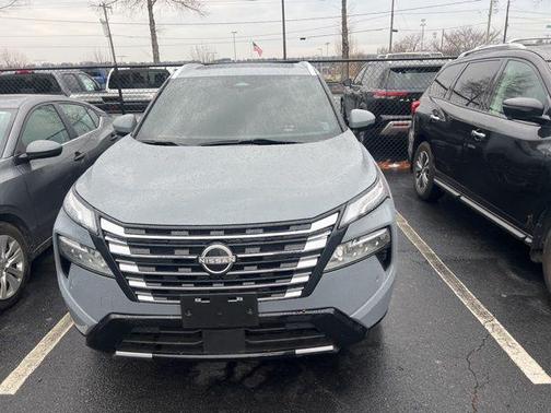 2024 Nissan Rogue Platinum