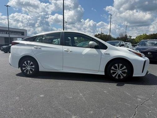 2021 Toyota Prius 