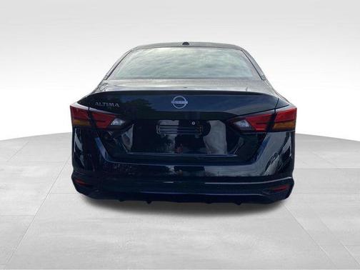 2025 Nissan Altima S