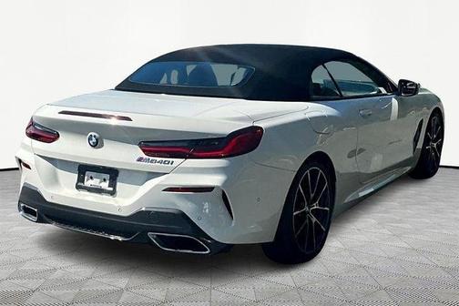 2022 BMW 840 i