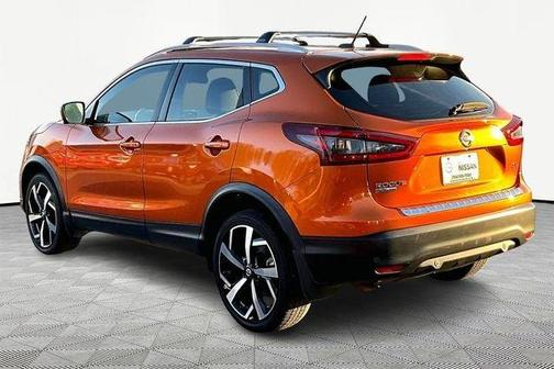2022 Nissan Rogue Sport SL