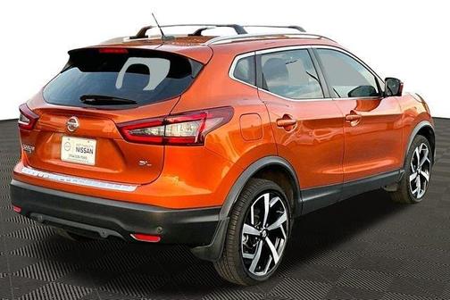 2022 Nissan Rogue Sport SL