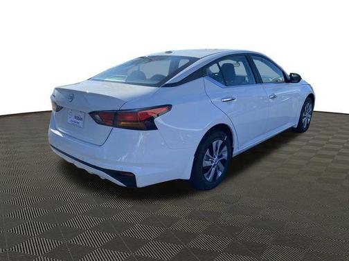 2025 Nissan Altima S