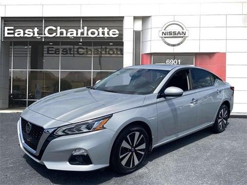 2022 Nissan Altima 2.5 SL