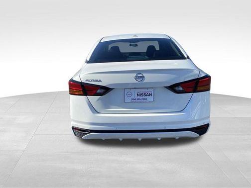 2025 Nissan Altima S