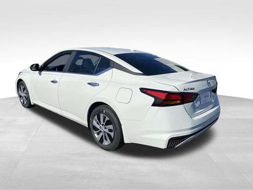 2025 Nissan Altima S