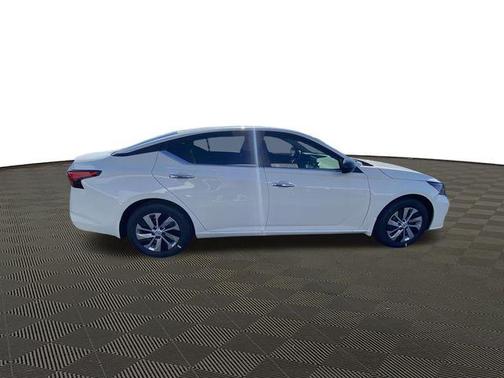 2025 Nissan Altima S