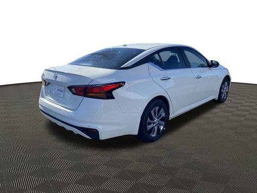 2025 Nissan Altima S