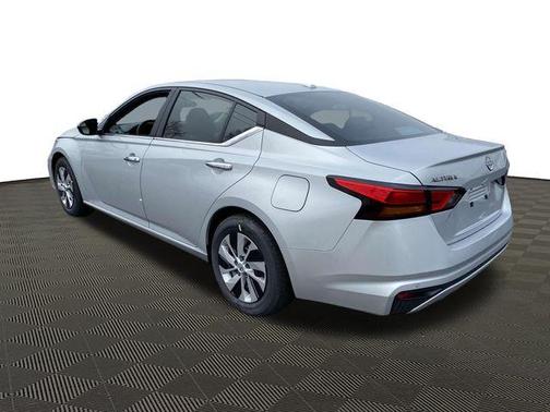 2025 Nissan Altima S