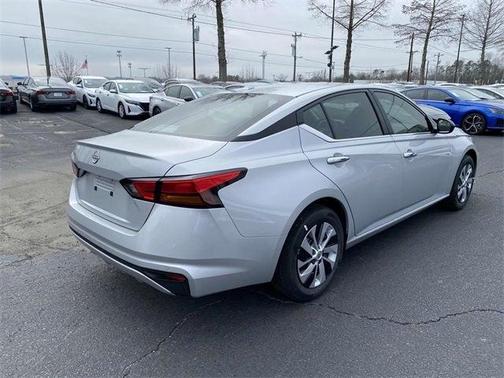 2025 Nissan Altima S