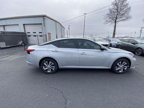 2025 Nissan Altima S