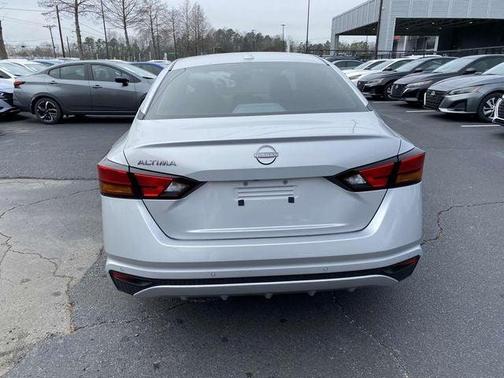 2025 Nissan Altima S