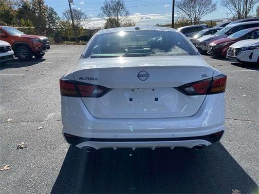 2025 Nissan Altima SL
