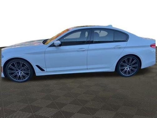 2019 BMW 540 i
