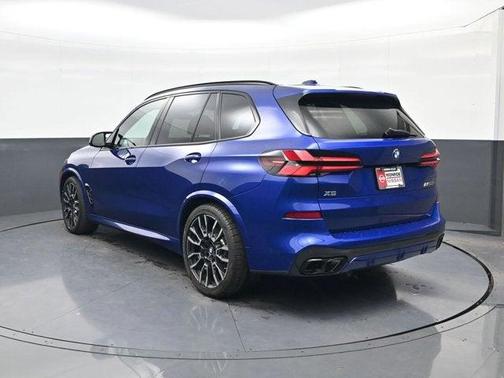 2024 BMW X5 M60i