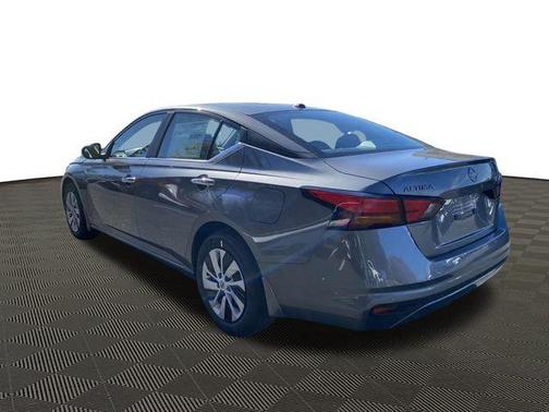 2025 Nissan Altima S